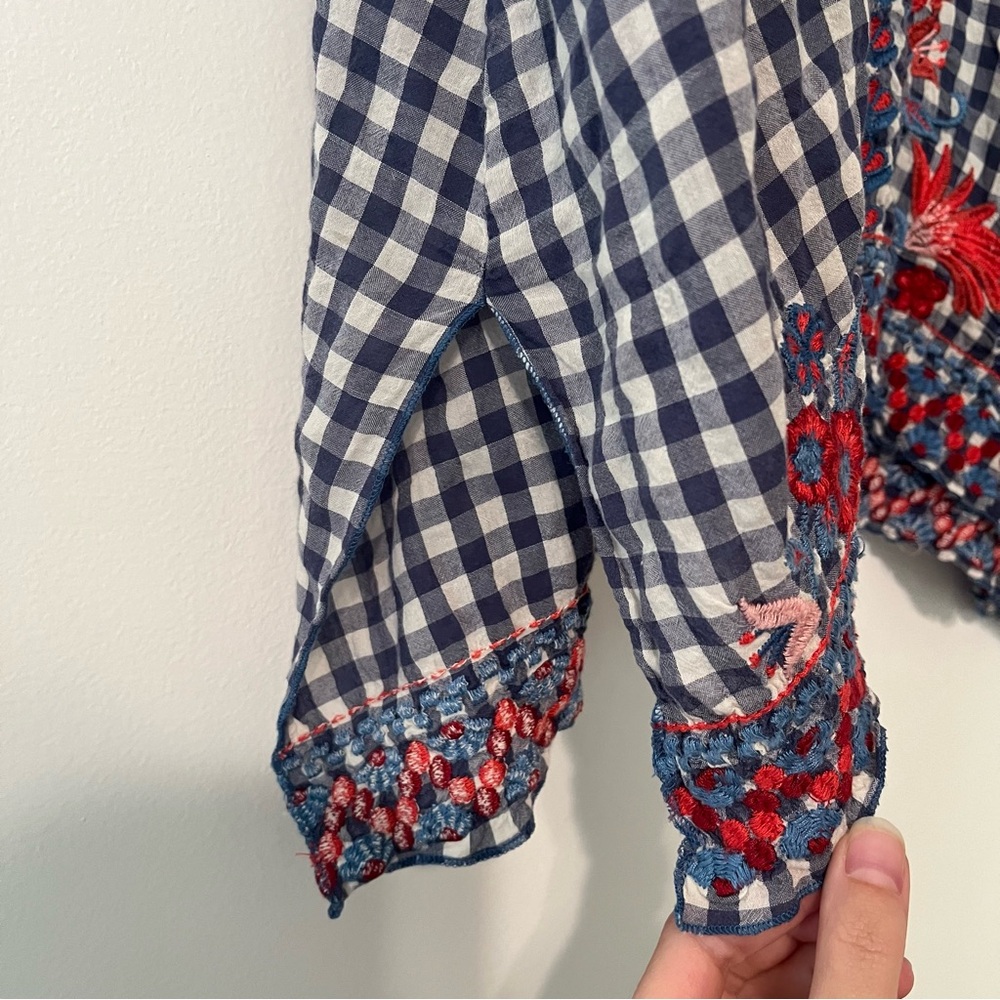 Johnny Was Workshop Blue Gingham Embroidered Flor… - image 6